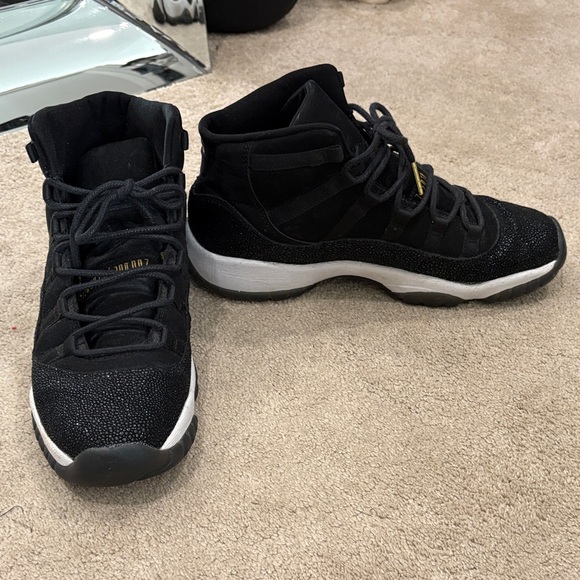 Air Jordan 11 Retro Heiress “Black Stingray” Sneakers – Gold Accents - Picture 2 of 5